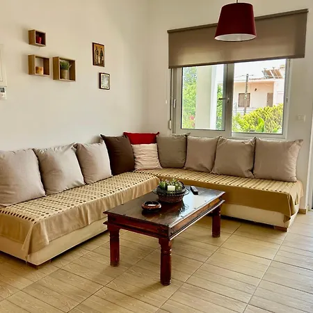 Rafaella's Maisonette At Rafaella Kokkonion